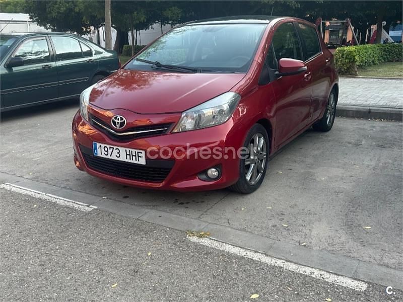 Granate Usado 2011 Toyota Yaris Sport Berlina | 6500 € - Imagen 1/4
