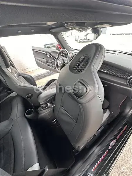 Usado Mini John Cooper Works 231 CV (169 kW) 2020 Verde Utilitario