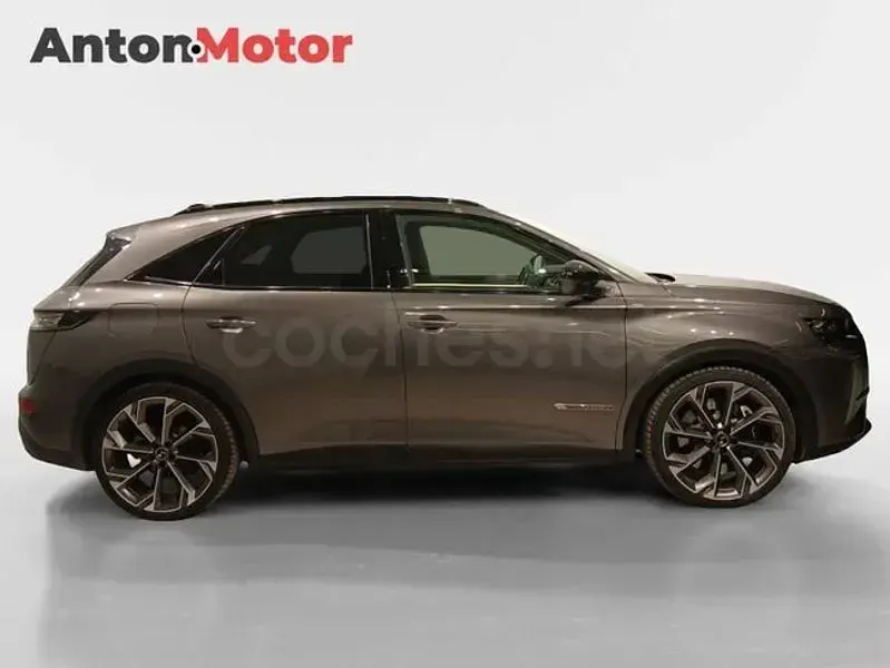 Usado DS Automobiles DS7 Crossback 360 CV (264 kW) 2023 Gris / plata SUV
