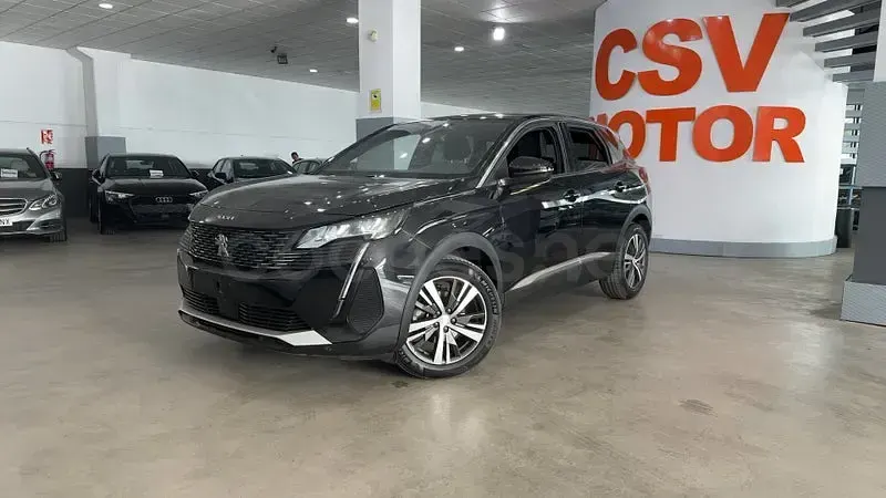 Usado Peugeot 3008 Allure 130 CV (95 kW) 2024 Negro SUV