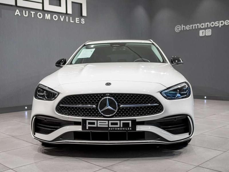 Usado Mercedes C220 200 CV (147 kW) 2022 Blanco Familiar