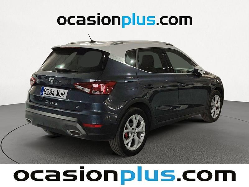 Usado Seat Arona FR 150 CV (110 kW) 2023 Gris SUV