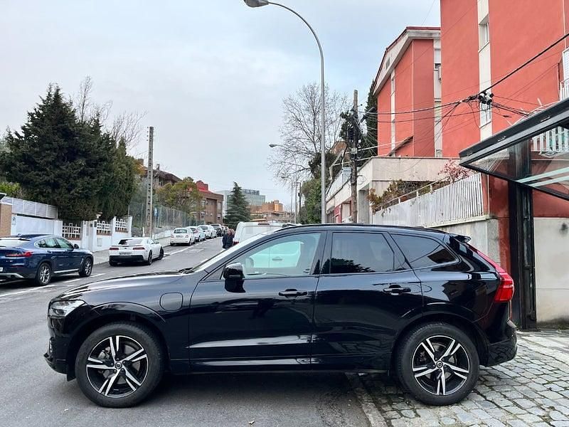 Usado Volvo XC60 R-Design 340 CV (250 kW) 2021 Negro SUV
