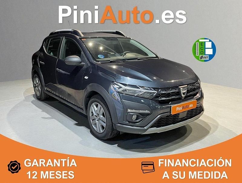 Gris / plata Usado 2021 Dacia Sandero Essentiel Berlina | 9990 € (Precio justo) - Imagen 1/4