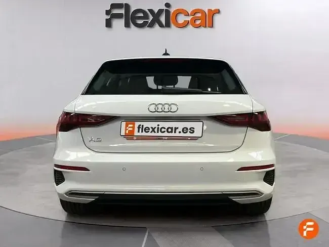 Usado Audi A3 150 CV (110 kW) 2020 Blanco Berlina