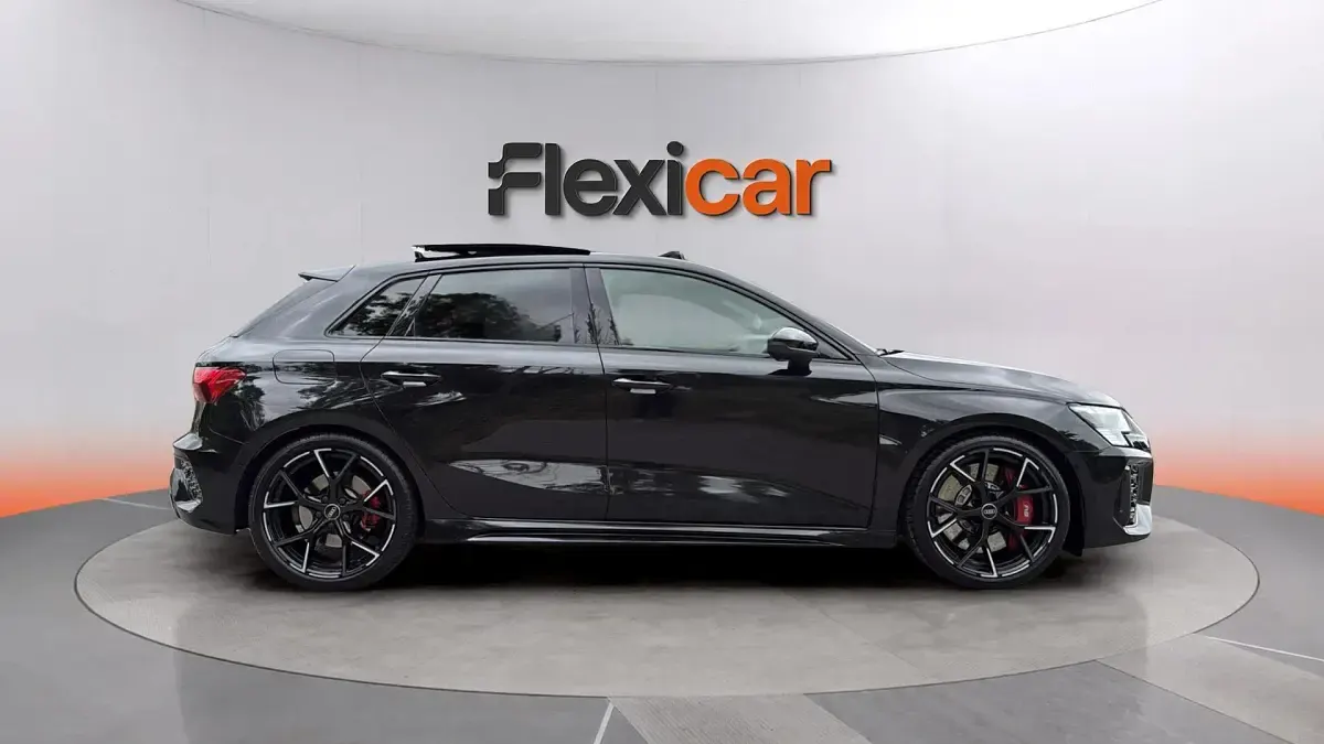 Usado Audi RS3 Premium 400 CV (294 kW) 2022 Negro Berlina