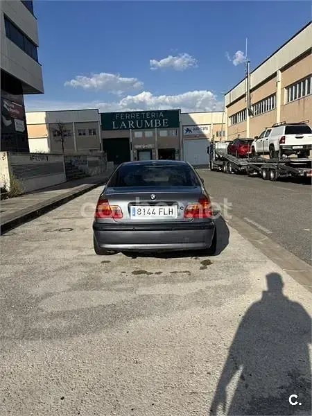 Usado BMW 320 136 CV (100 kW) 2002 Azul Berlina