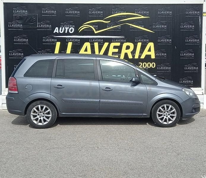 Usado Opel Zafira Enjoy 105 CV (77 kW) 2007 Gris / plata Monovolumen
