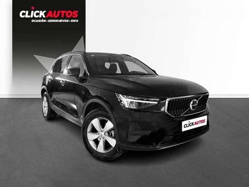 Usado Volvo XC40 131 CV (96 kW) 2024 Negro SUV