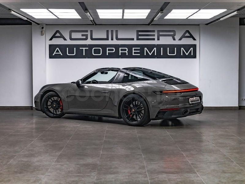Usado Porsche 911 480 CV (353 kW) 2023 Gris / plata Coupe