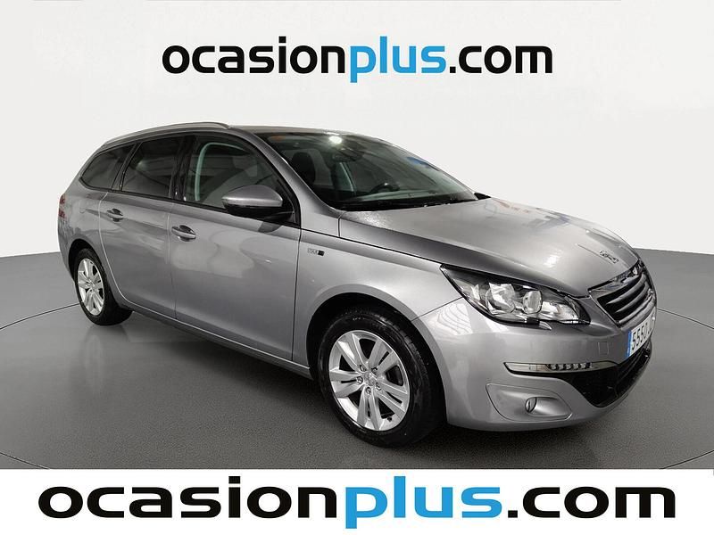 Usado Peugeot 308 Style 130 CV (95 kW) 2017 Gris Familiar