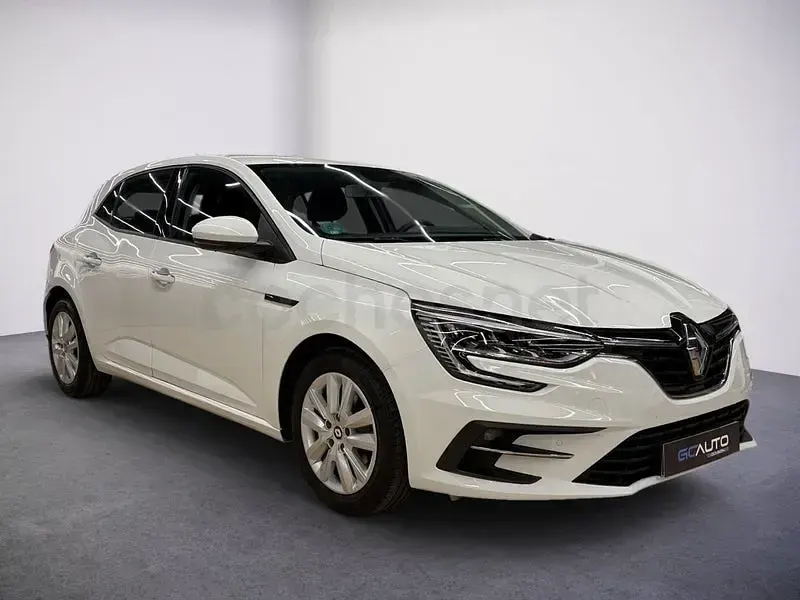 Usado Renault Mégane II Equilibre 115 CV (84 kW) 2023 Blanco Berlina