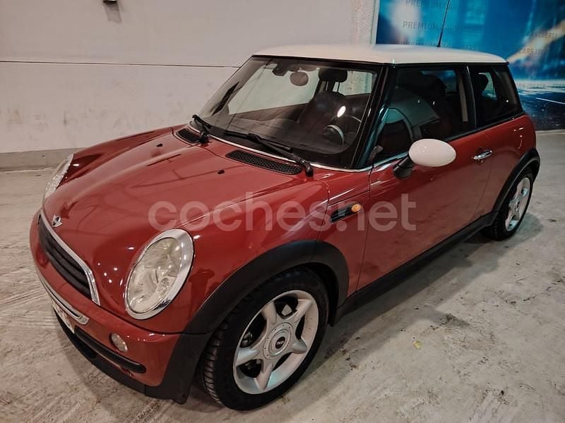 Rojo Usado 2003 Mini One D Utilitario | 3390 € (Precio justo) - Imagen 1/4