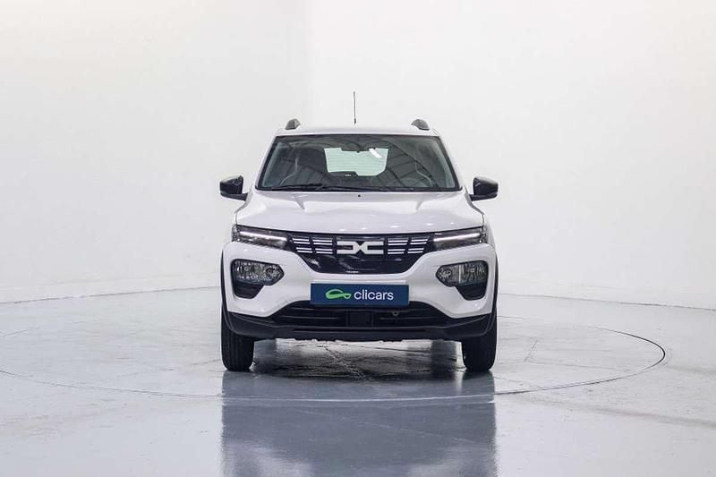 Usado Dacia Spring Essentiel 33 kW (45 CV) 2023 Blanco Utilitario