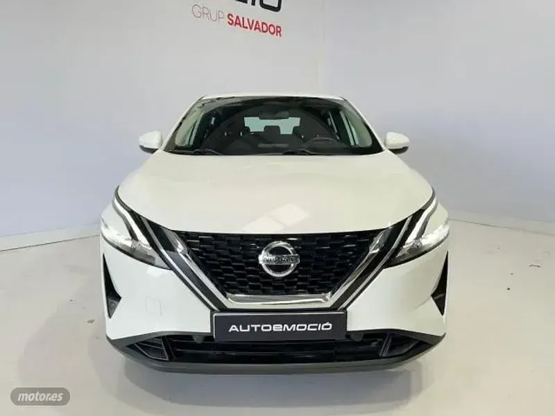 Usado Nissan Qashqai Acenta 140 CV (102 kW) 2022 Blanco SUV