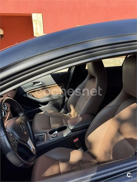 Usado Mercedes A200 AMG line 136 CV (100 kW) 2014 Negro Berlina