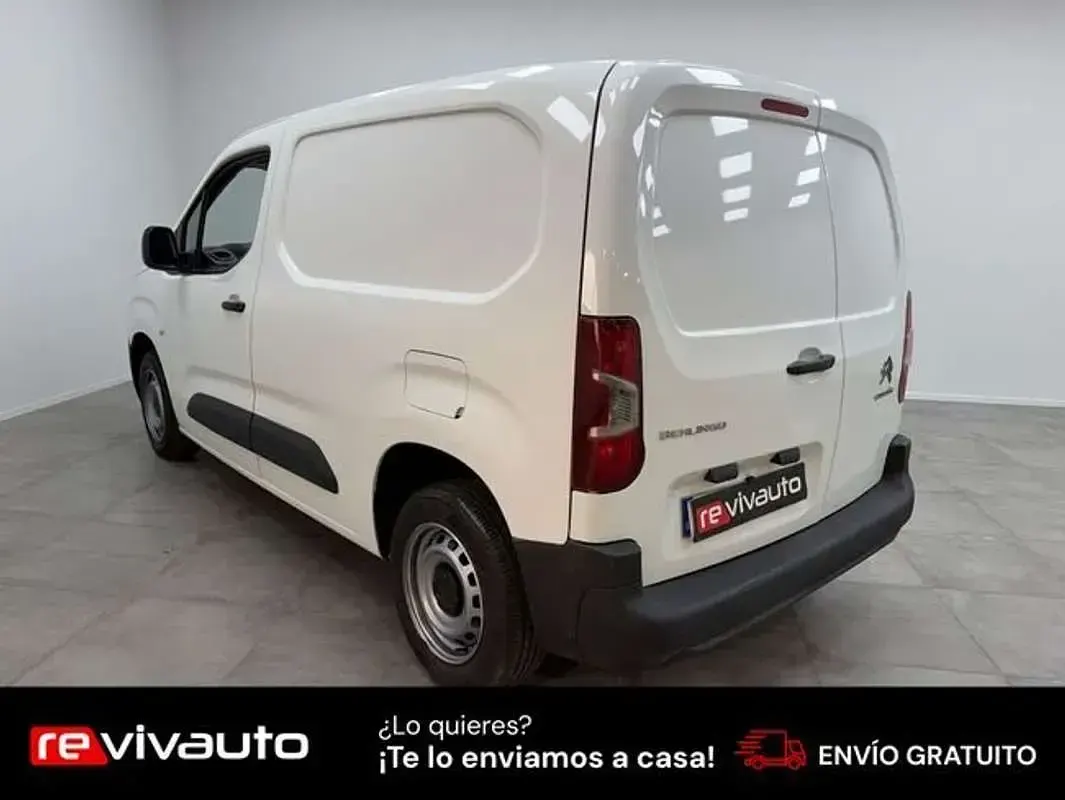 Usado Citroën Berlingo 101 CV (74 kW) 2022 Blanco Monovolumen