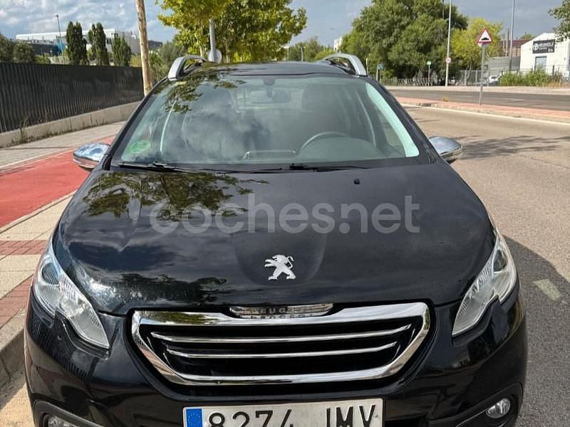 Negro Usado 2016 Peugeot 2008 Allure SUV | 8499 € (Buen precio) - Imagen 1/4