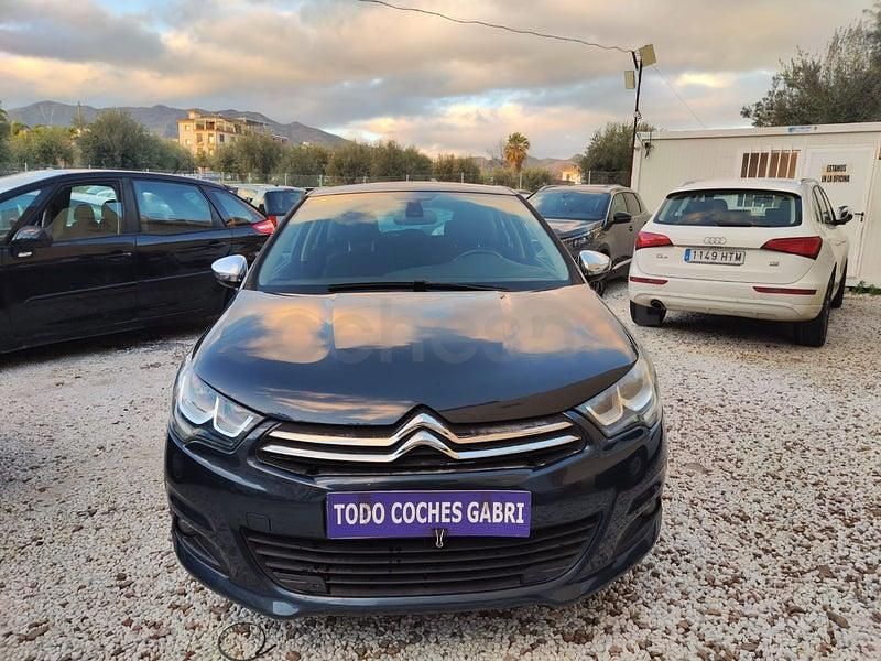 Usado Citroën C4 Live 99 CV (72 kW) 2015 Azul Berlina