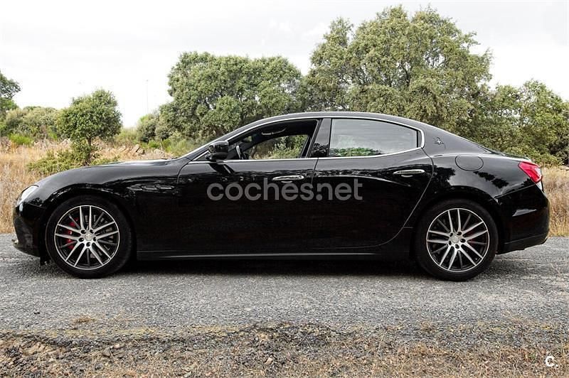 Negro Usado 2016 Maserati Ghibli Coupe | 33.300 € (Super precio) - Imagen 1/4