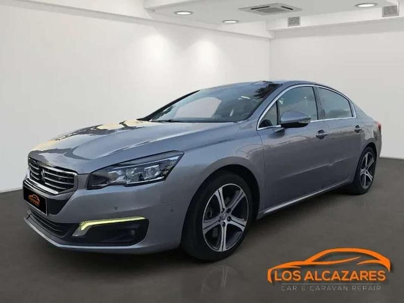 Usado Peugeot 508 GT 181 CV (133 kW) 2016 Plateado Berlina