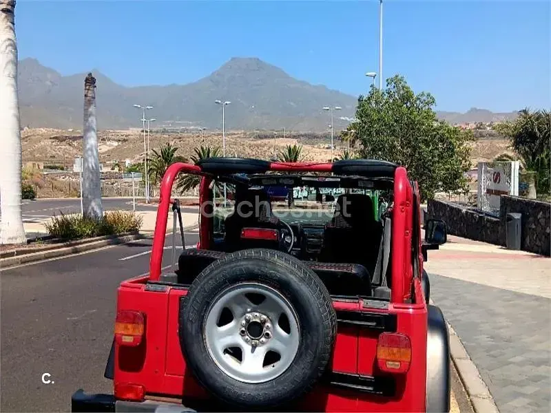 Usado Jeep Wrangler 143 CV (105 kW) 2005 Rojo SUV