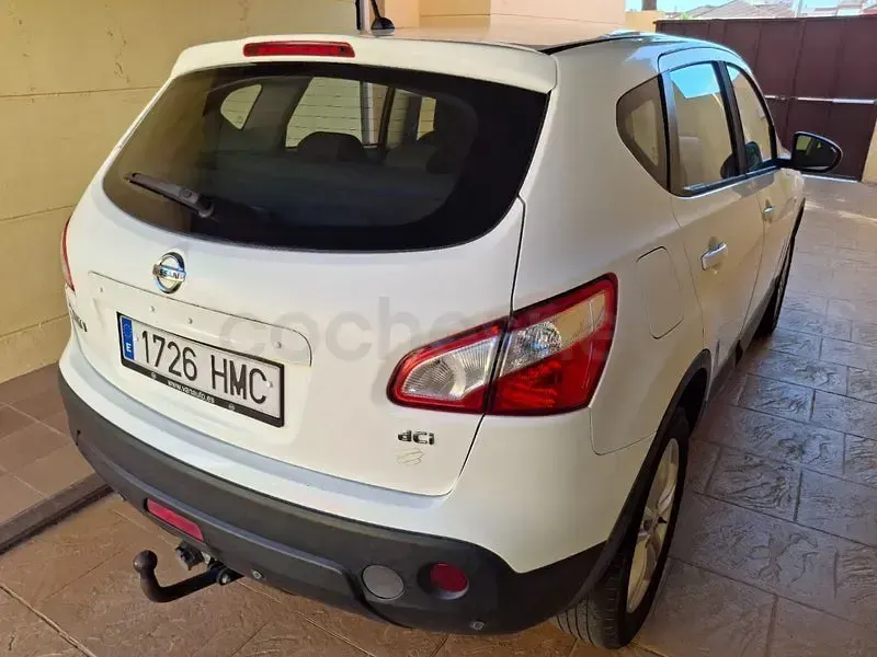 Usado Nissan Qashqai Acenta 110 CV (80 kW) 2012 Blanco SUV