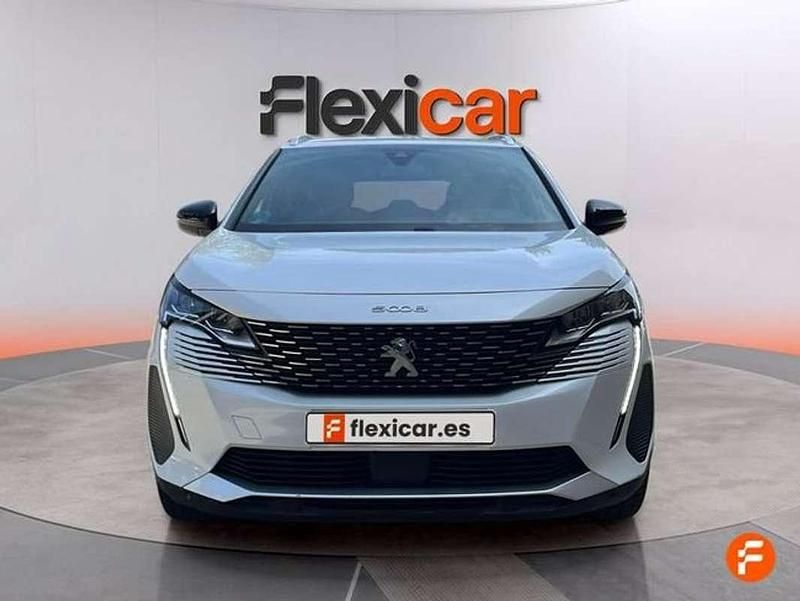 Usado Peugeot 5008 Allure 131 CV (96 kW) 2024 Blanco SUV