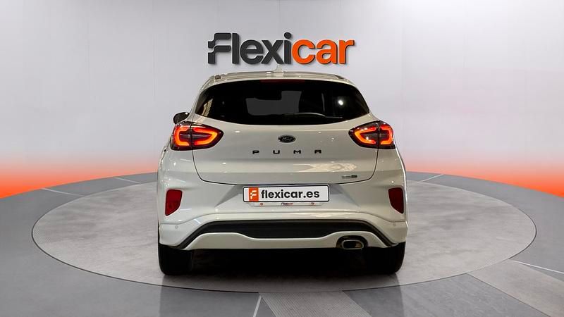 Usado Ford Puma ST-Line 125 CV (91 kW) 2023 Blanco SUV
