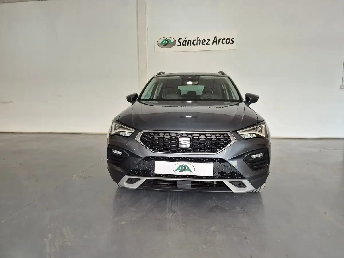Usado Seat Ateca Style 150 CV (110 kW) 2021 Gris SUV