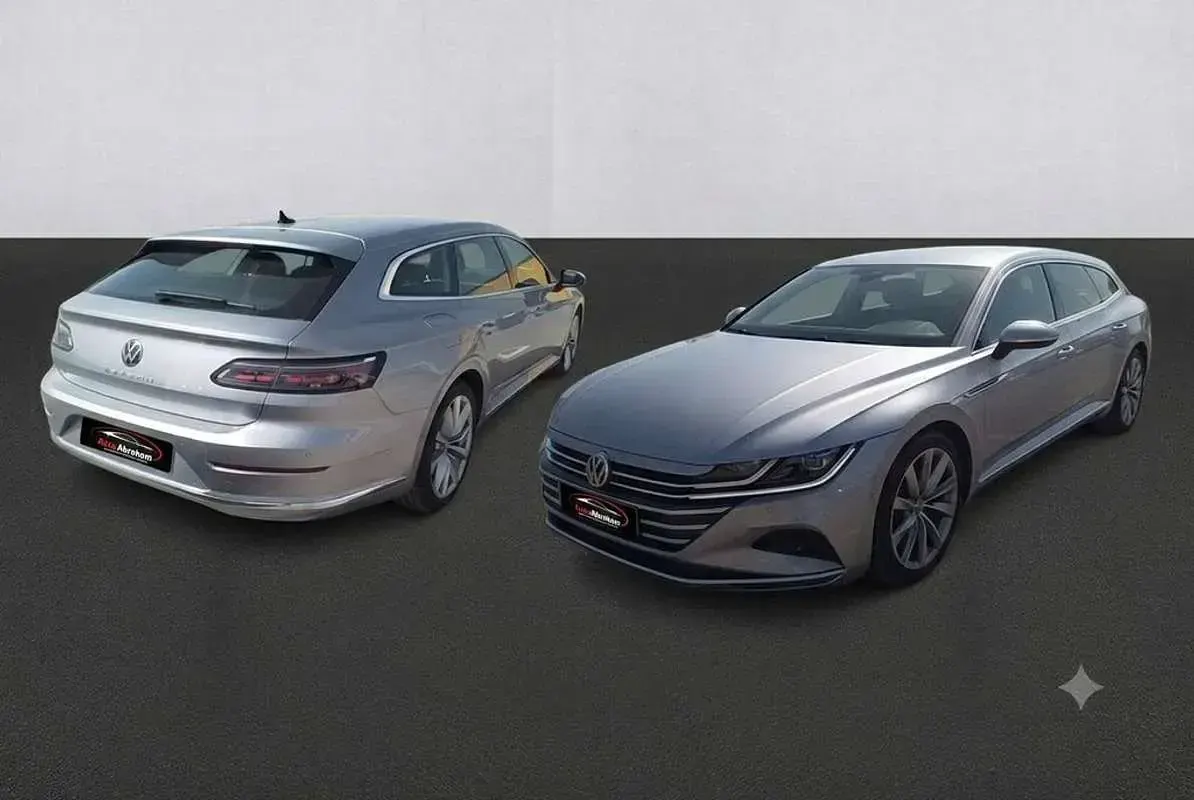Usado VW Arteon Elegance 150 CV (110 kW) 2022 Gris Coupe