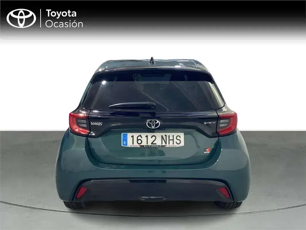 Usado Toyota Yaris Style 116 CV (85 kW) 2025 Utilitario