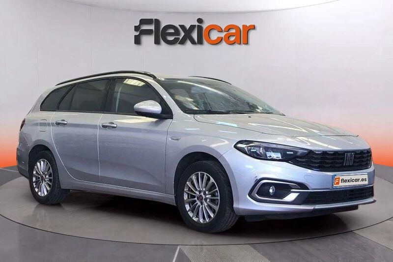 Gris Usado 2021 Fiat Tipo Life Berlina | 10.490 € - Imagen 1/4