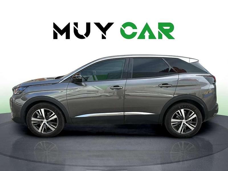 Usado Peugeot 3008 Allure 131 CV (96 kW) 2023 Gris SUV