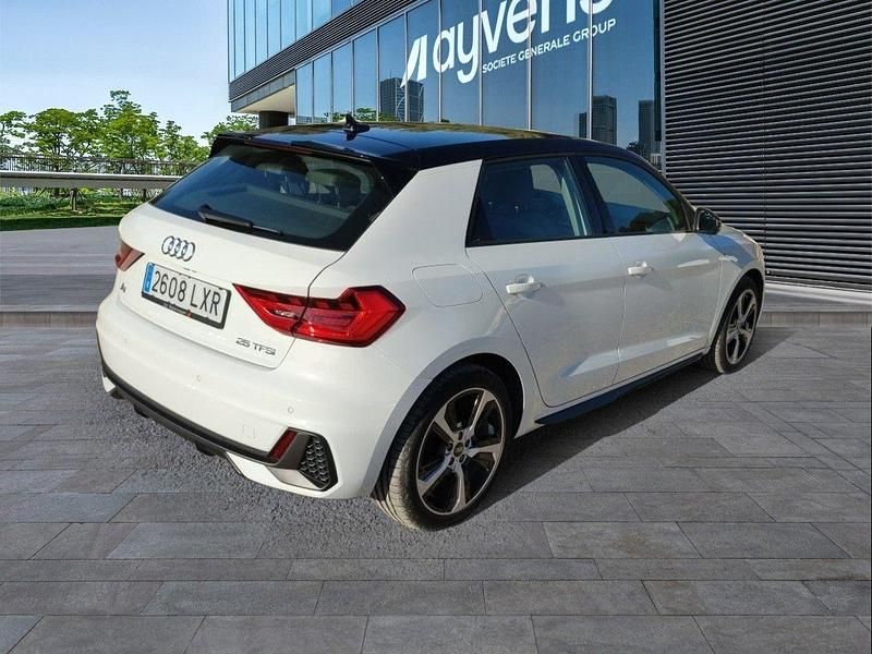 Usado Audi A1 95 CV (69 kW) 2022 Blanco SUV