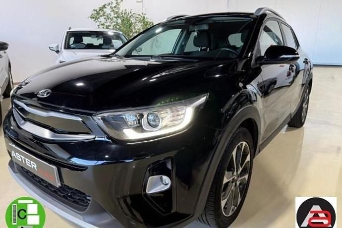 Usado Kia Stonic 100 CV (73 kW) 2019 SUV