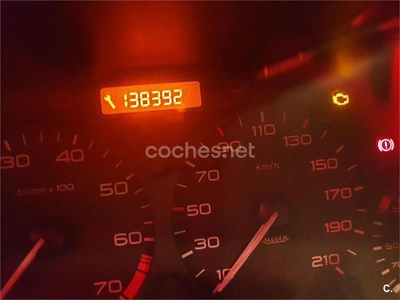 Usado Peugeot 206 75 CV (55 kW) 2005 Gris / plata Berlina