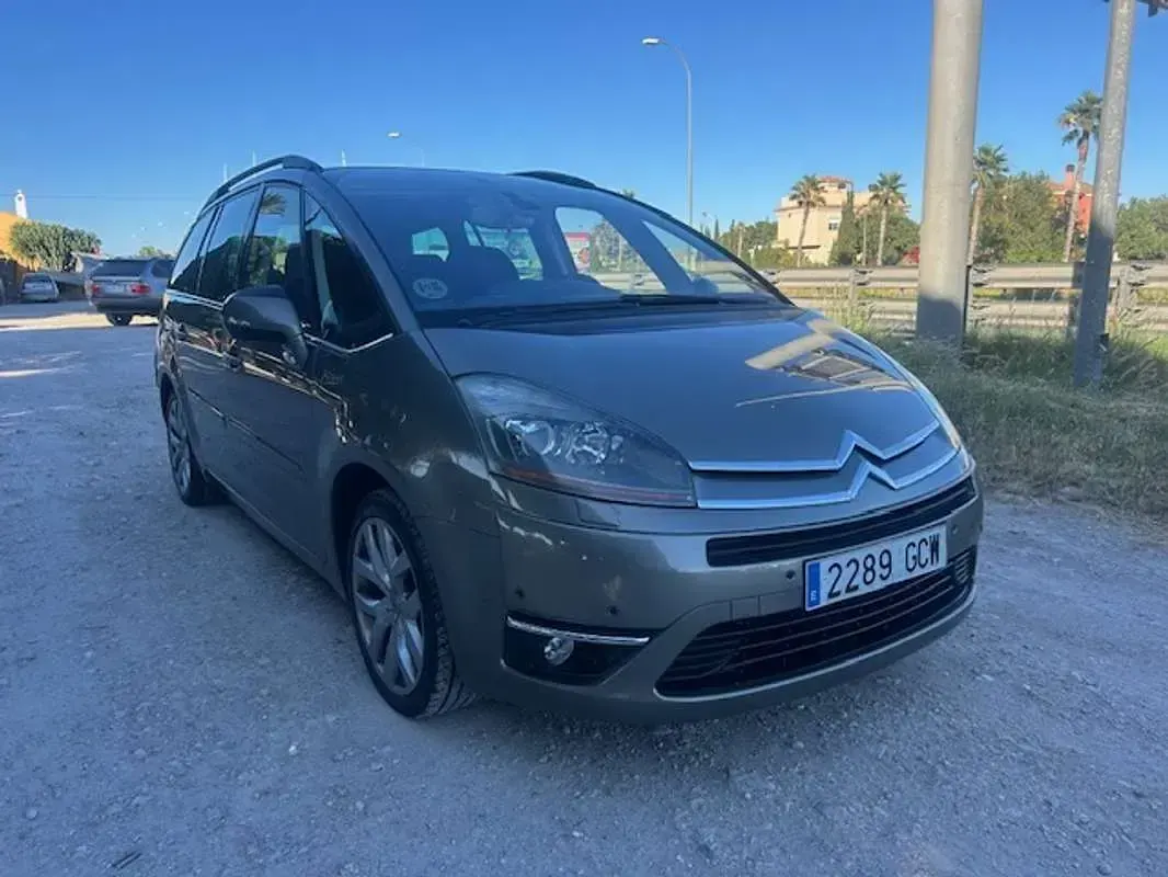 Usado Citroën Grand C4 Picasso Exclusive 136 CV (100 kW) 2008 Marrón Monovolumen