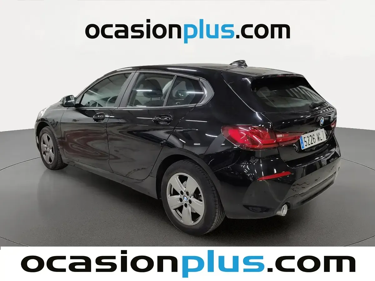 Usado BMW 116 116 CV (85 kW) 2023 Negro Utilitario