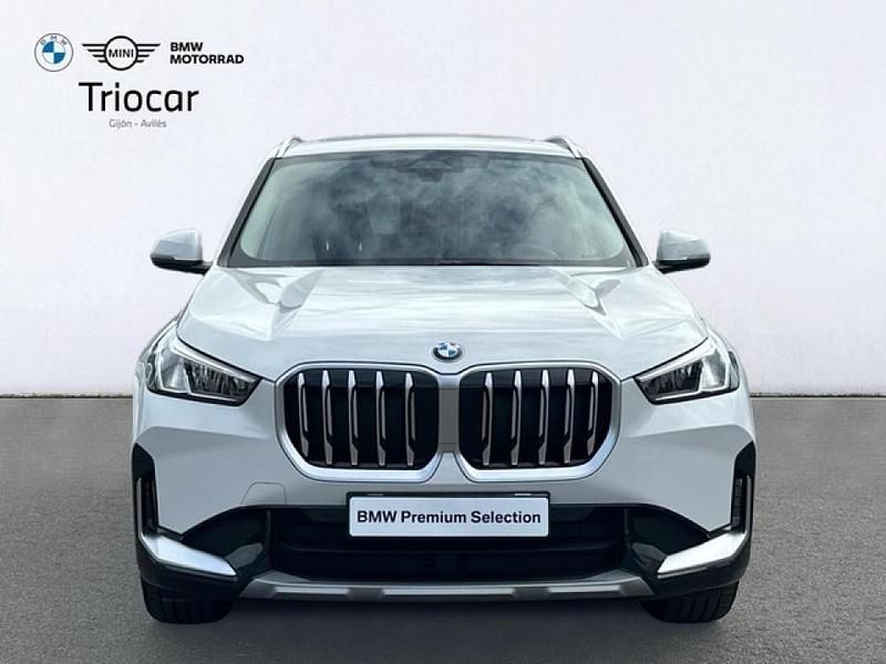 Usado BMW X1 Luxury Line 150 CV (110 kW) 2025 Alpinweiß (sólido) SUV