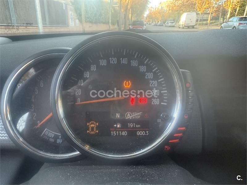 Usado Mini Cooper 122 CV (89 kW) 2014 Amarillo Utilitario