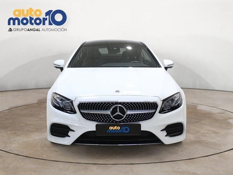 Usado Mercedes E220 194 CV (142 kW) 2019 Blanco Coupe