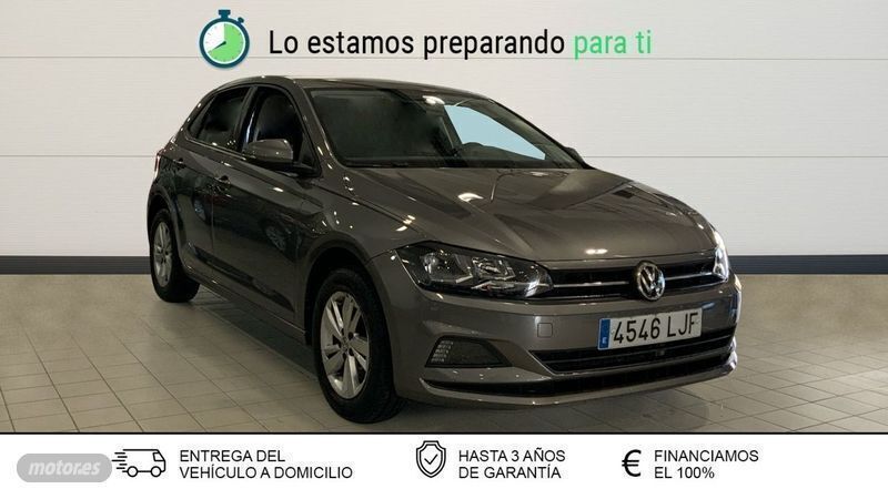 Usado VW Polo Advance 95 CV (69 kW) 2020 Gris Utilitario