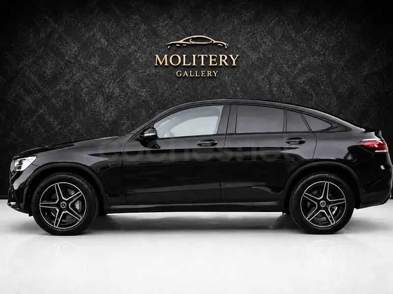 Usado Mercedes GLC300e 320 CV (235 kW) 2020 Gris / plata Coupe