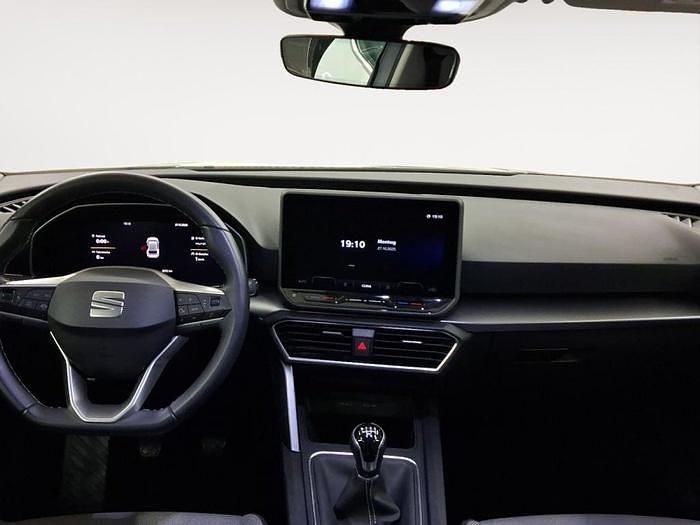 Usado Seat Leon Style 116 CV (85 kW) 2025 Blanco