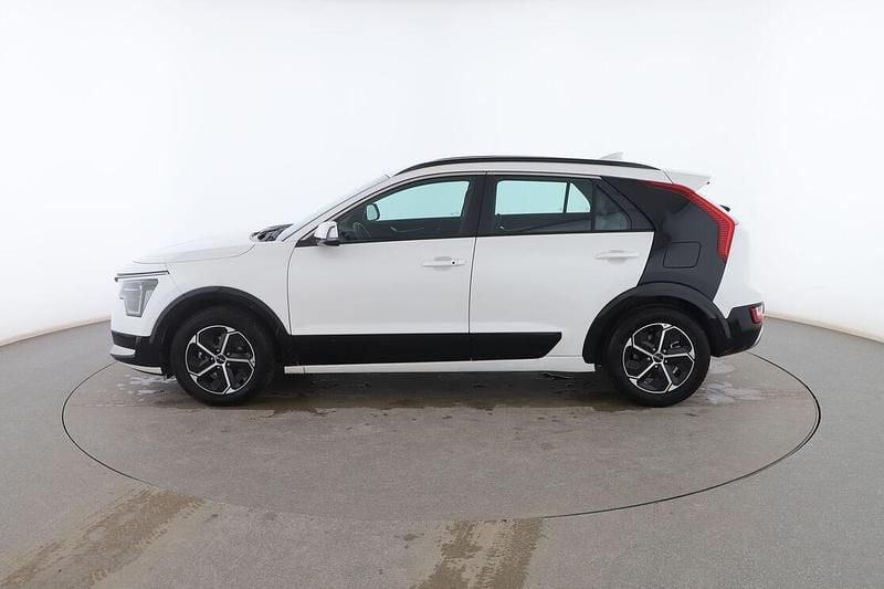 Usado Kia Niro 129 CV (94 kW) 2024 Blanco SUV