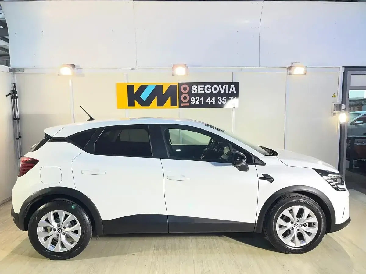 Usado Renault Captur Intens 100 CV (73 kW) 2022 Blanco SUV