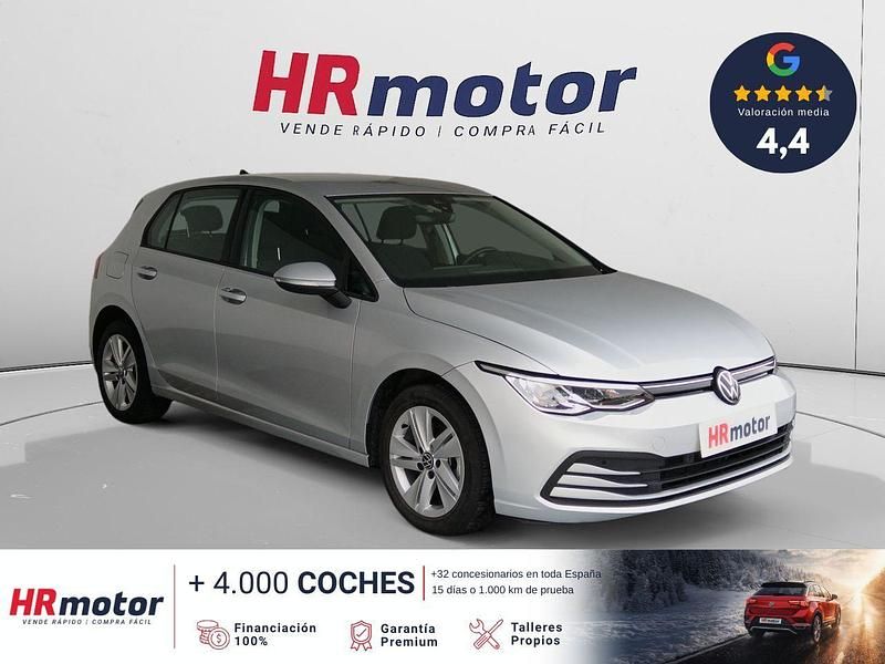 Usado VW Golf VIII Life 110 CV (80 kW) 2024 Gris Berlina