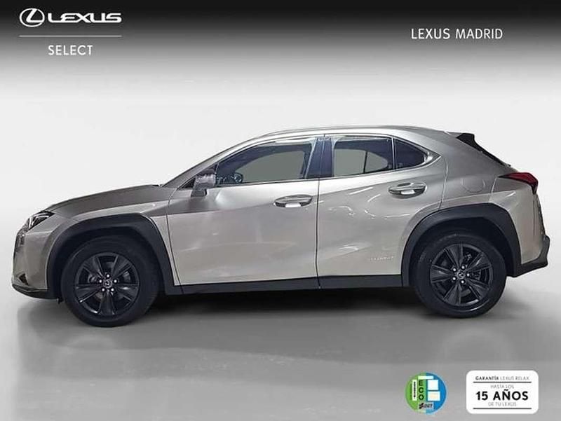 Usado Lexus UX 250h Business Edition 184 CV (135 kW) 2022 Plateado SUV