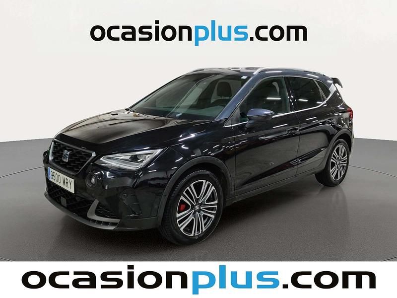Usado Seat Arona FR 116 CV (85 kW) 2024 Negro SUV